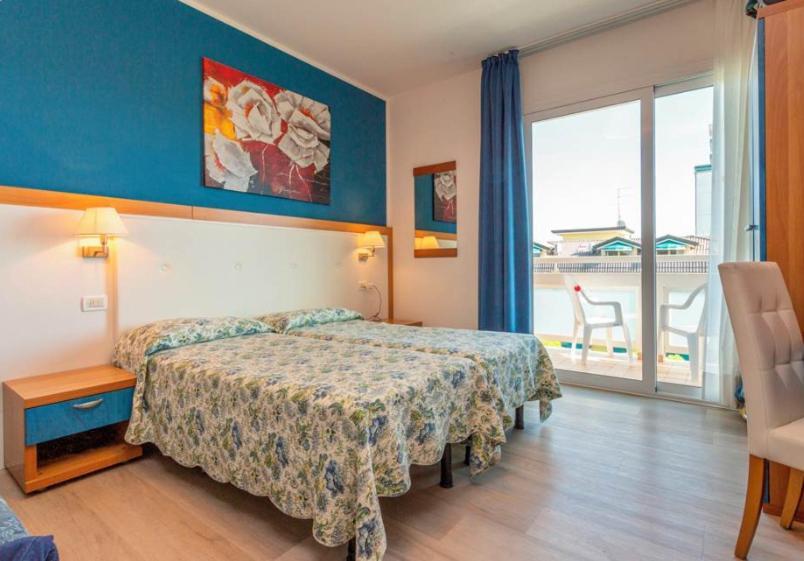 Hotel D'Annunzio Lido di Jesolo Buitenkant foto